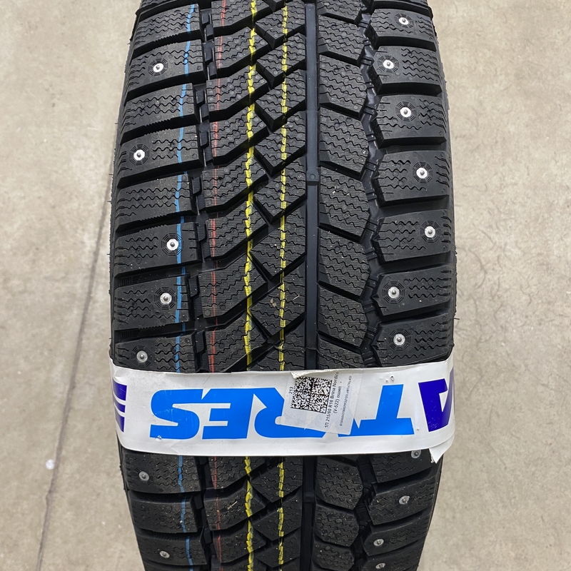 Viatti Brina Nordico V-522 215/60R16 95T TL (шип.)