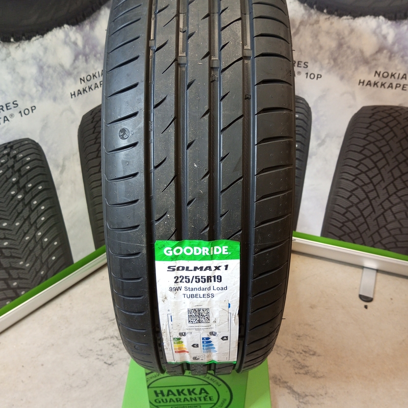 Goodride Solmax 1 225/55R19 99W TL