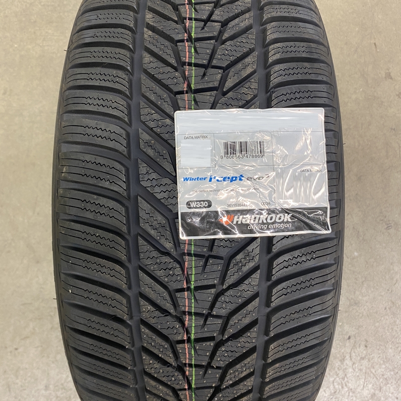 Hankook Winter I'Cept Evo 3 W330 255/35R19 96V TL