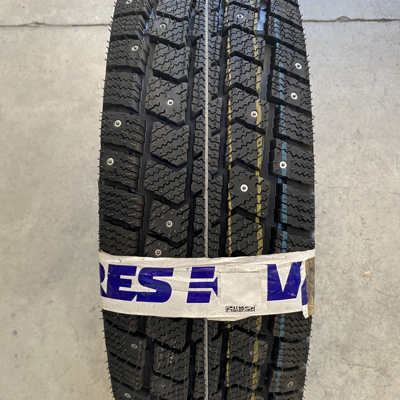 Viatti Vettore Inverno V-524 235/65R16C 115/113R TL (шип.)