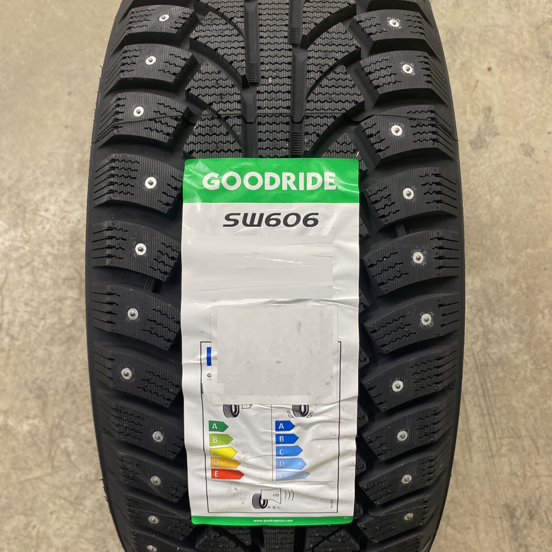 Goodride SW 606 275/60R20 115T TL (шип.)