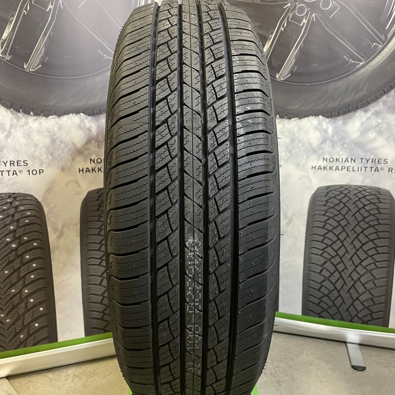 Goodride SU318 225/60R18 100H TL