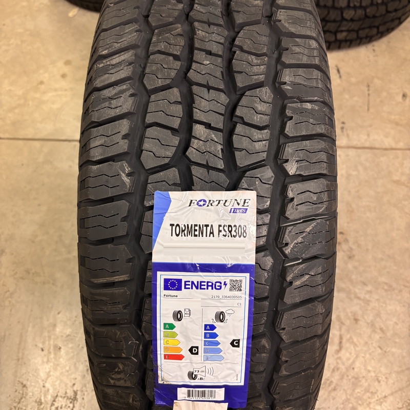 Fortune Tormenta A/T FSR308 245/65R17 111T XL OWL  TL