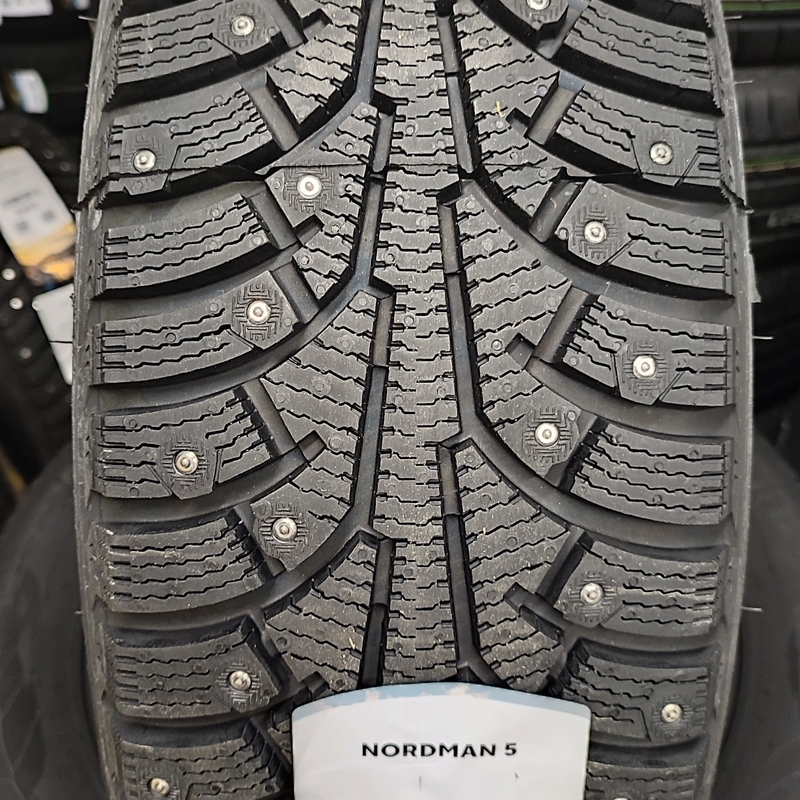 Ikon Tyres Nordman 5 175/70R13 82T XL  TL (шип.)