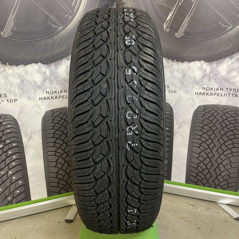 Yokohama Parada Spec-X PA02 285/45R22 114V RF  TL